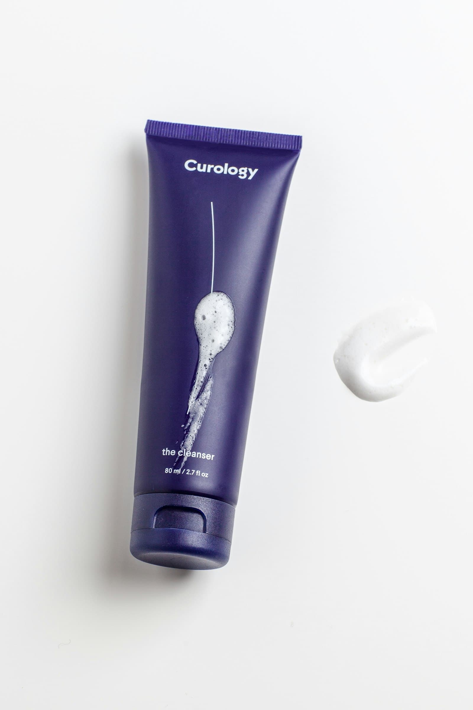 Specialist rug cleaning in a home interior